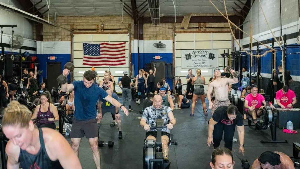 dt's hold fast row 2 event