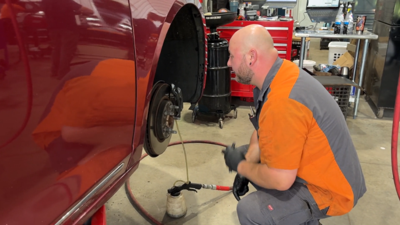 DeBoer's Technician inspecting Brakes
