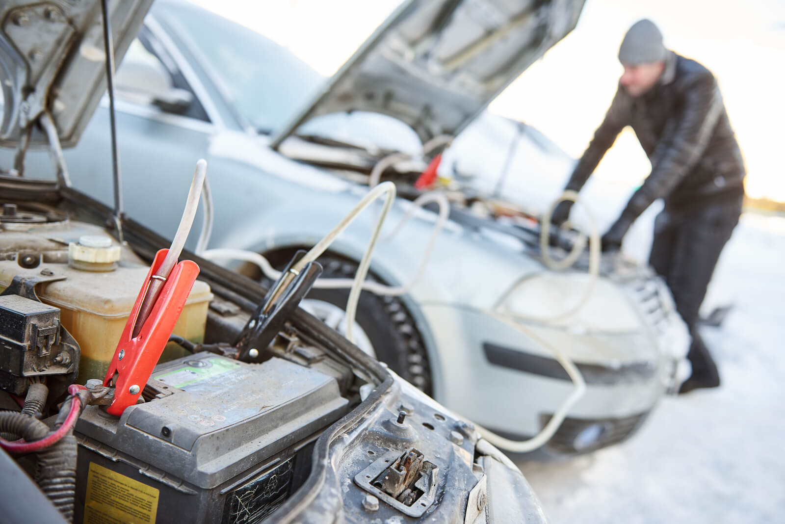 charging car battery 