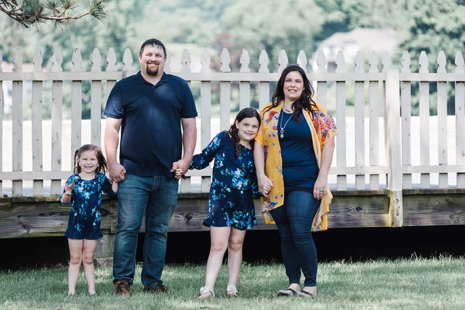 Josh and Kelly with their kids