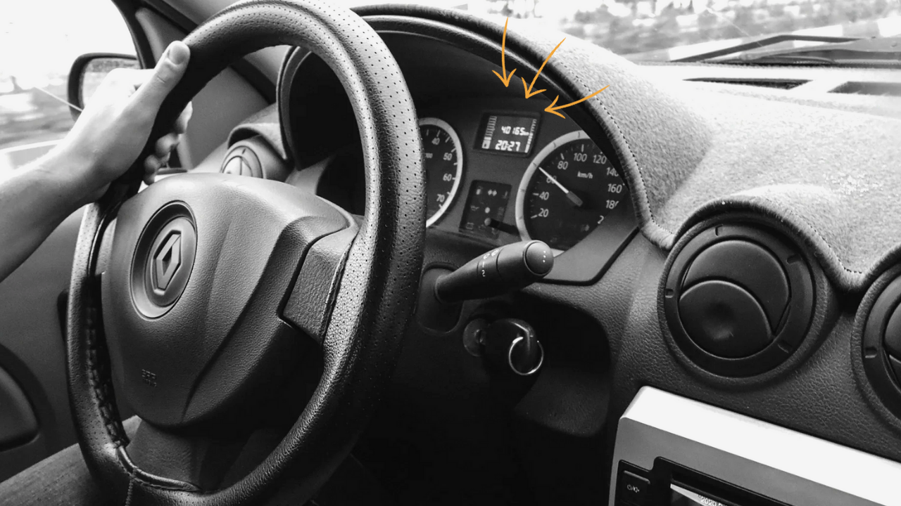 car dash steering wheel